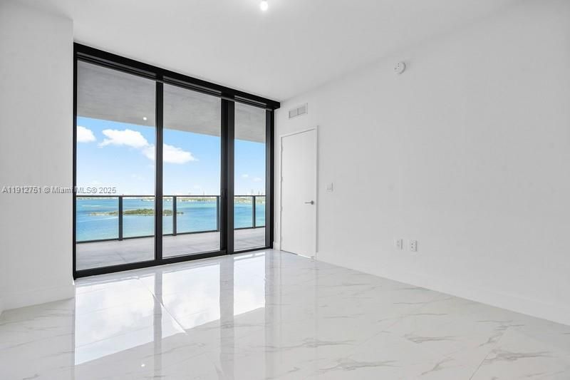 700 NE 24, Unit 1703, Miami, FL 33137 Photo