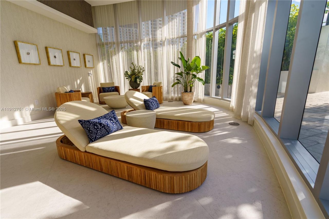 700 NE 24, Unit 1703, Miami, FL 33137 Photo