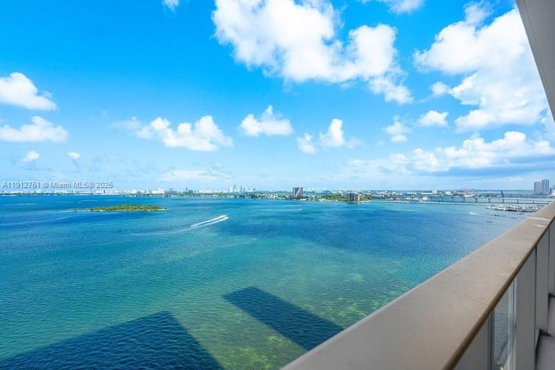 700 NE 24, Unit 1703, Miami, FL 33137 Photo