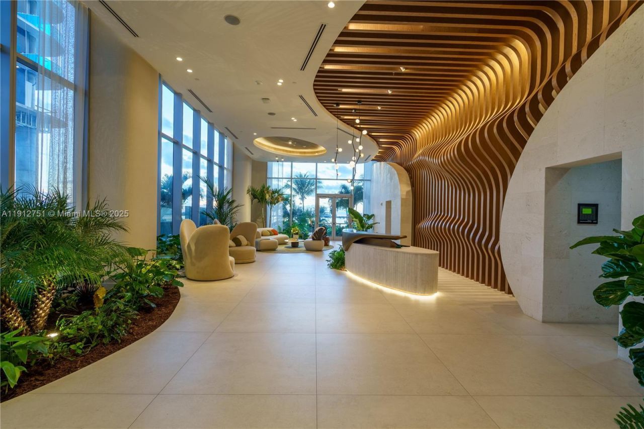 700 NE 24, Unit 1703, Miami, FL 33137 Photo