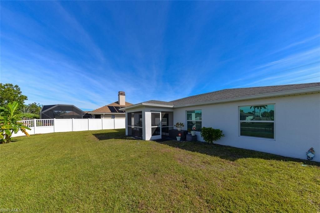 1324 SW 8th Pl, Cape Coral, FL 33991 Photo