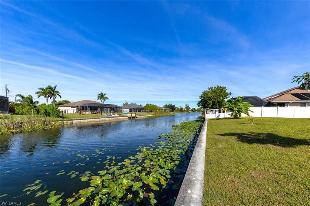 1324 SW 8th Pl, Cape Coral, FL 33991 Photo