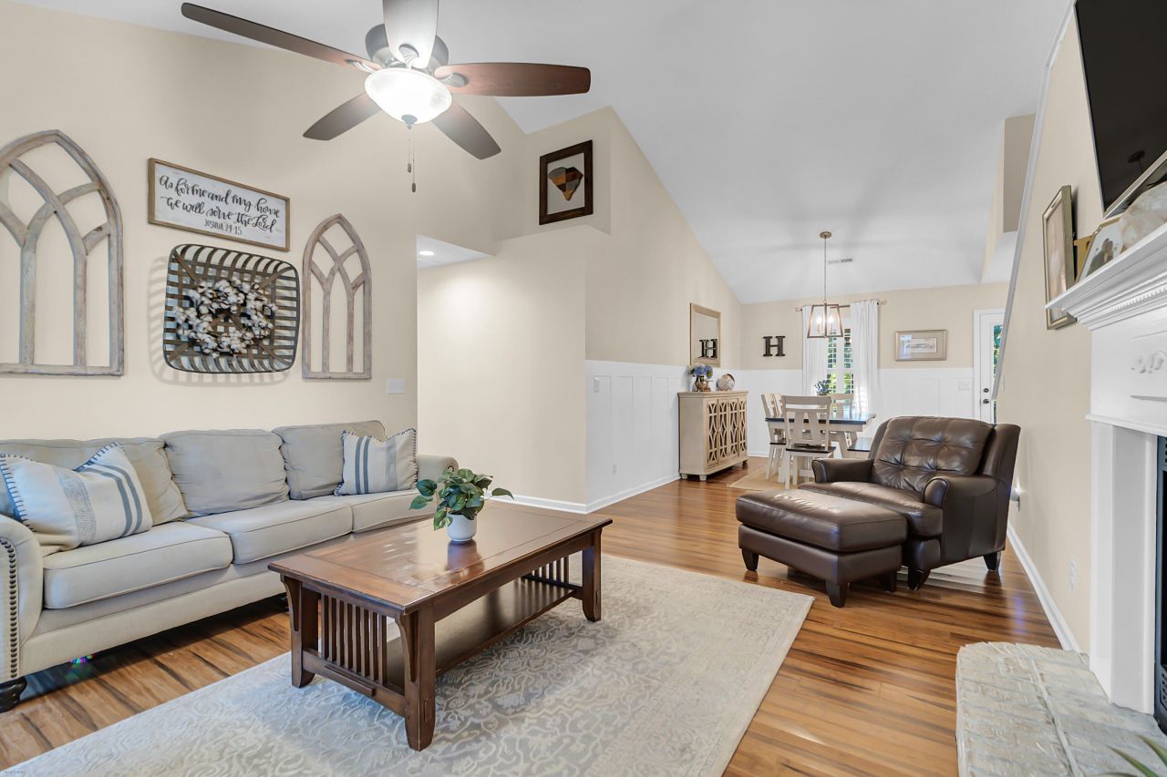 108 Apache Drive Photo 10