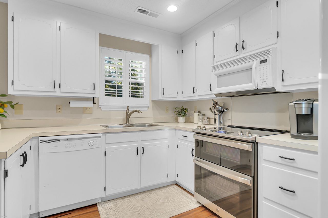 108 Apache Drive Photo 19