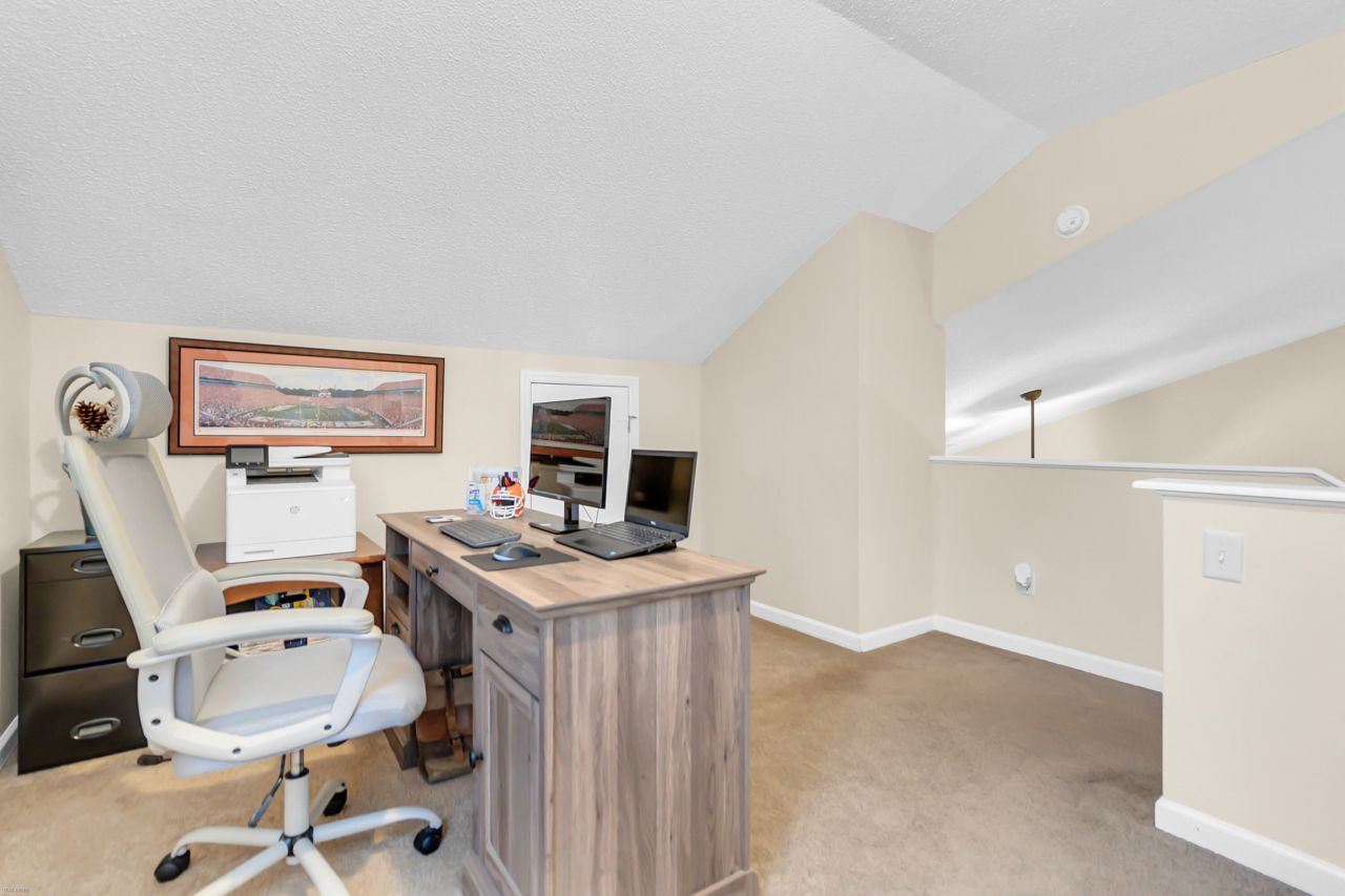 108 Apache Drive Photo 34