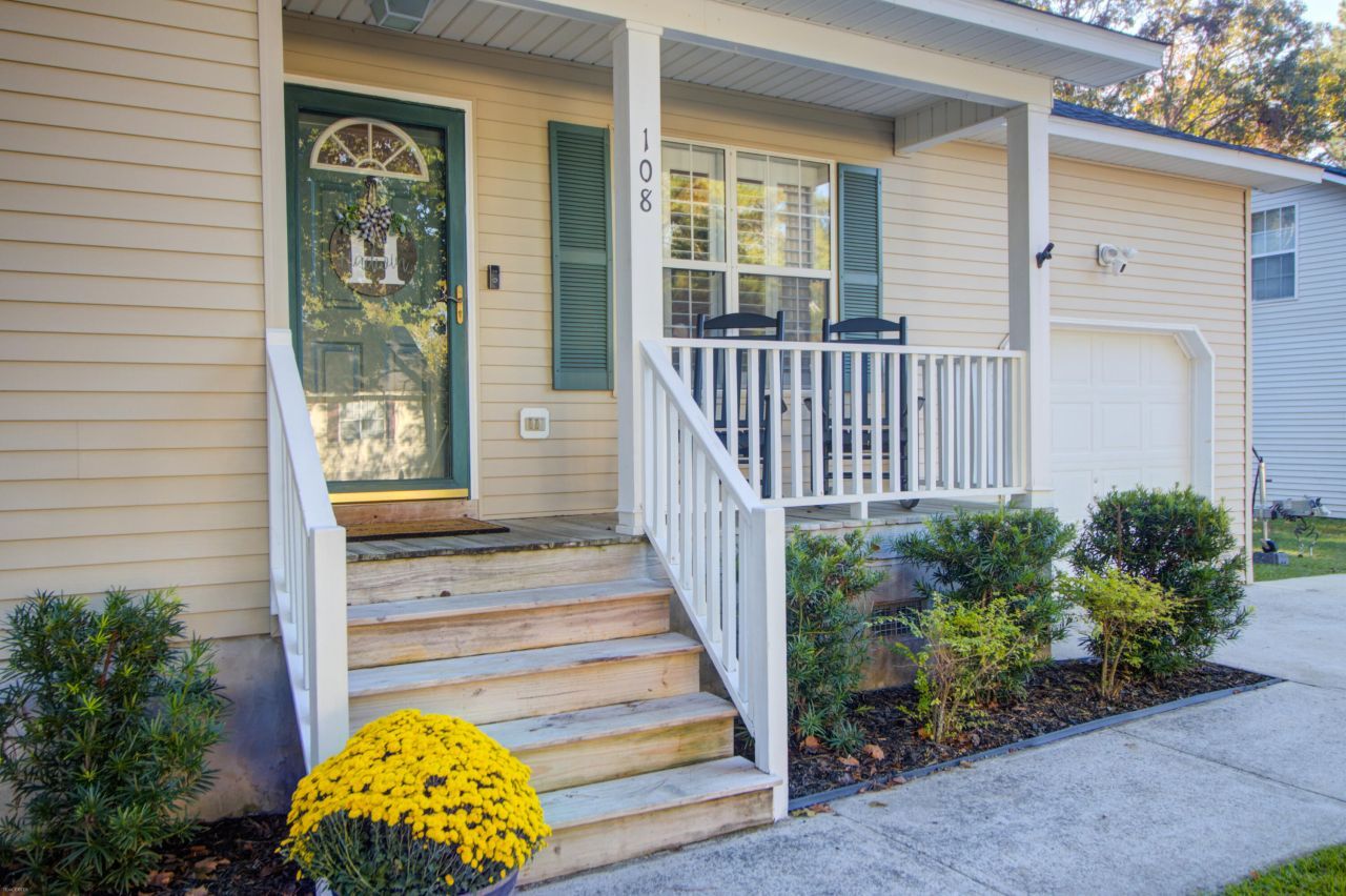 108 Apache Drive Photo 5