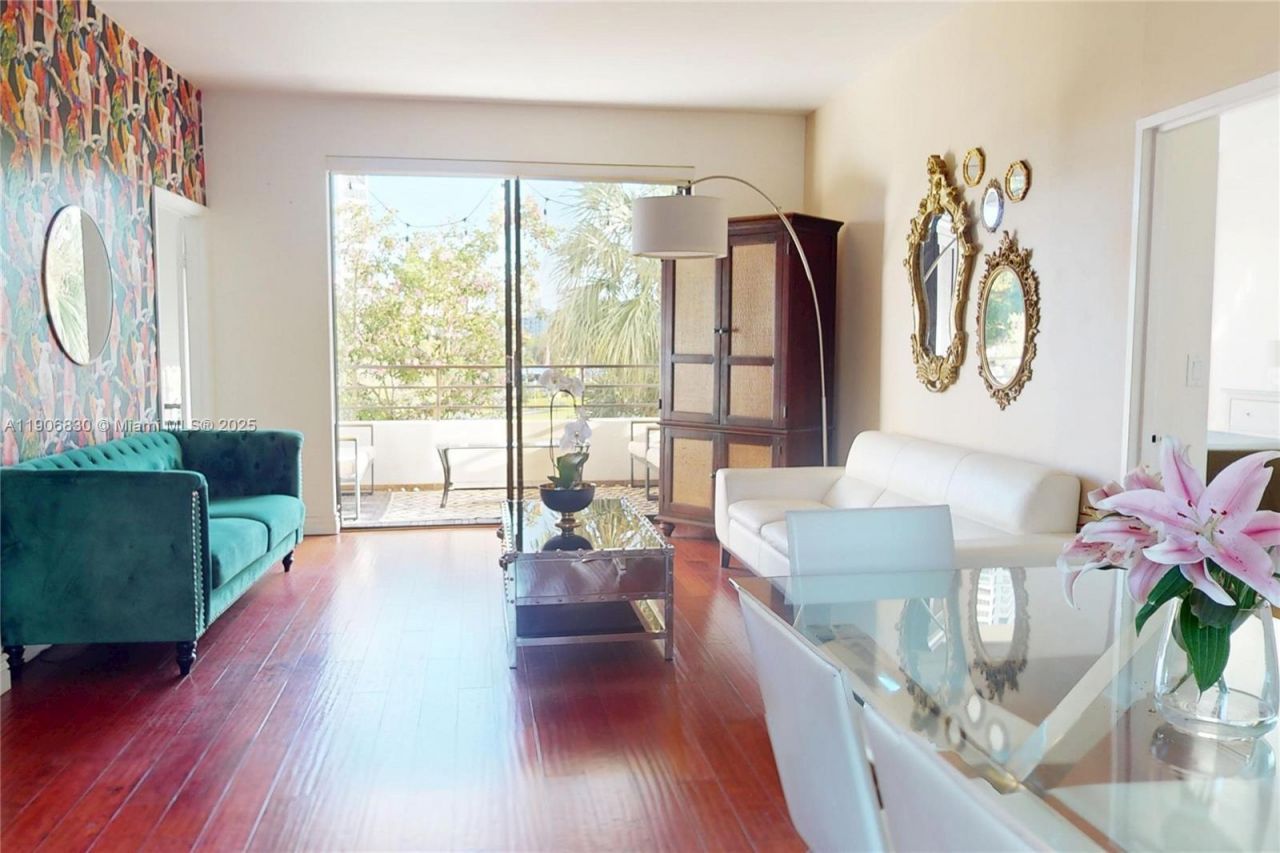 500 Three Islands Blvd, Unit L 25, Hallandale Beach, FL 33009 Photo