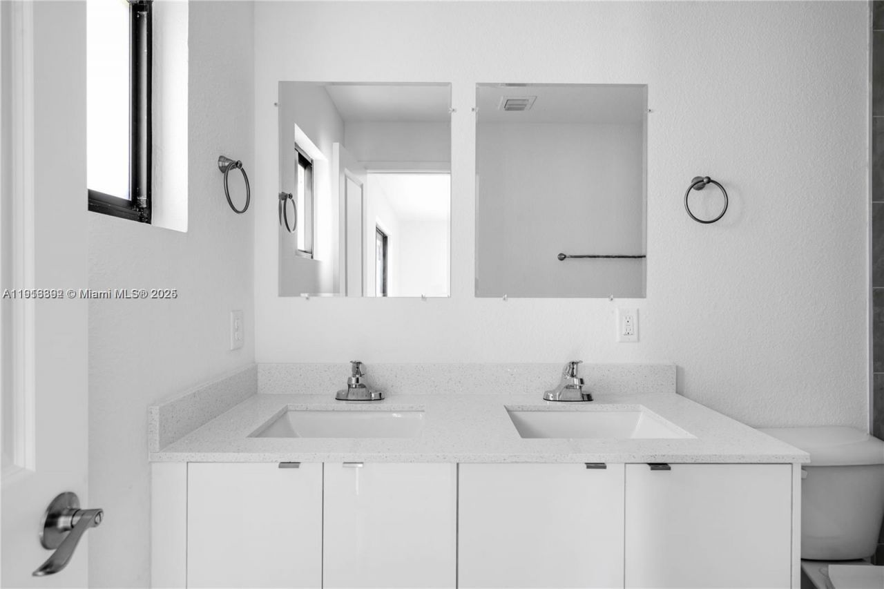 152 NW 18th St, Homestead, FL 33030 Photo