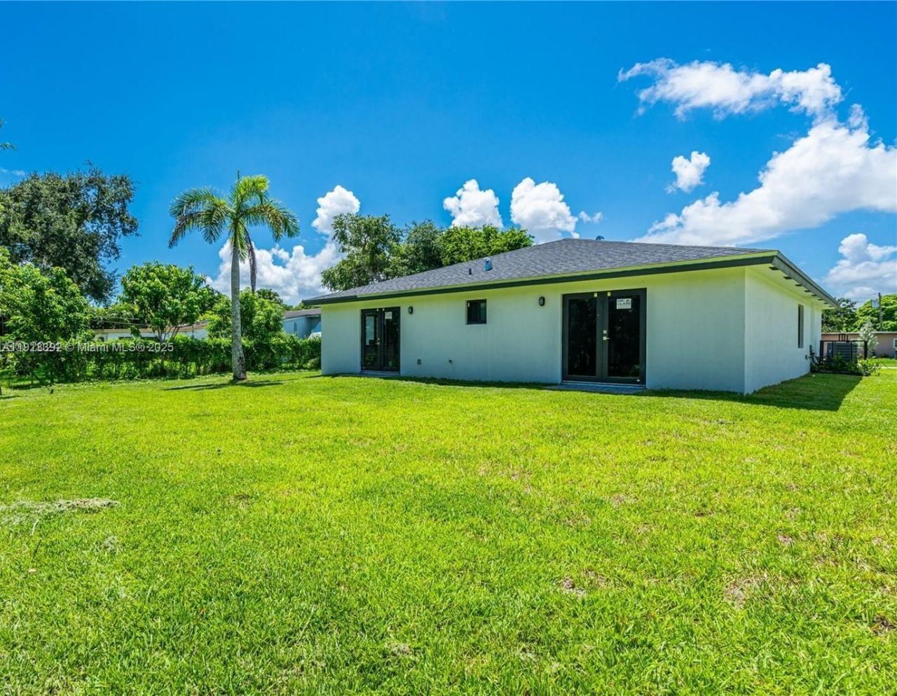 152 NW 18th St, Homestead, FL 33030 Photo