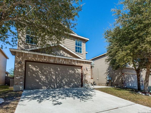 455 Walnut, Schertz, TX 78154