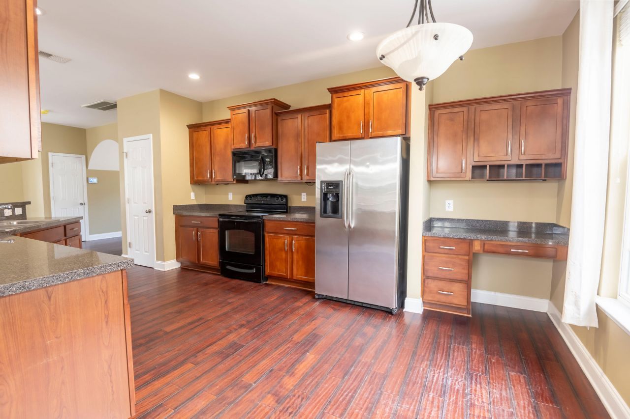 173 Cypress Forest Drive Photo 17