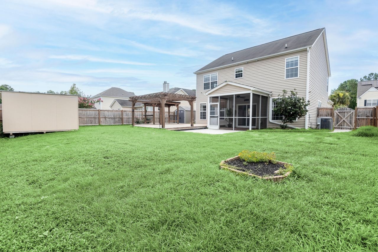 173 Cypress Forest Drive Photo 9