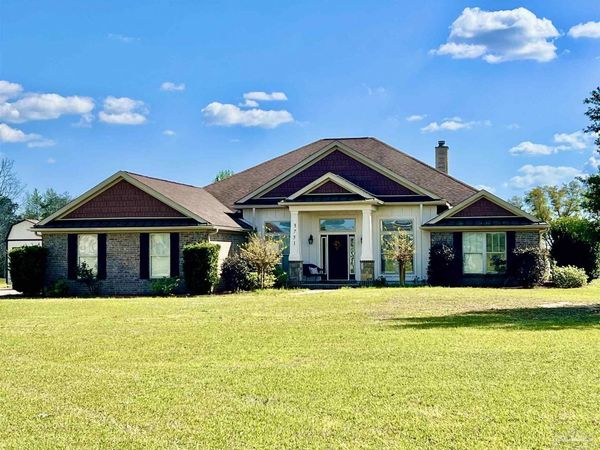 3751 Cotton Gin Ln, Pace, FL 32571