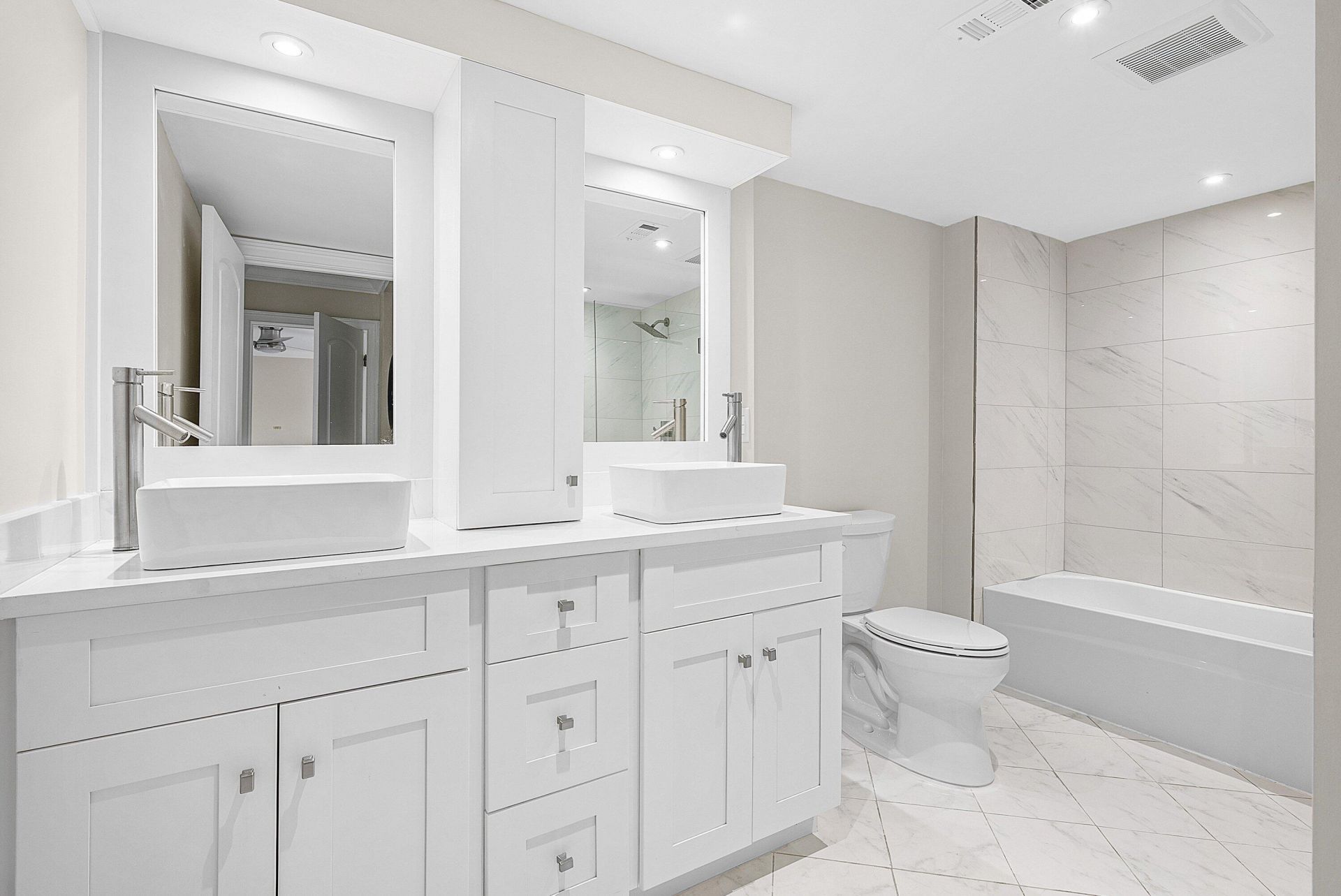 18 Stratford Drive E, Unit F, Boynton Beach, FL 33436 Photo