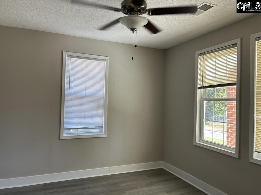 723 Summit Avenue Photo 10