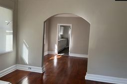 723 Summit Avenue photo 4