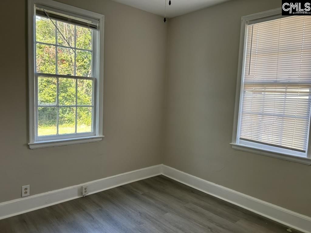 723 Summit Avenue Photo 9