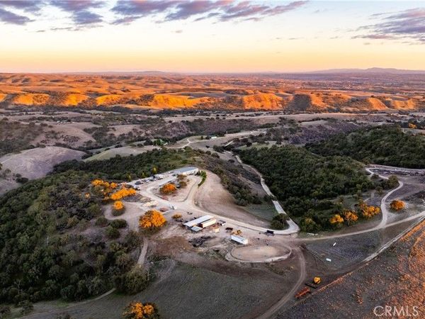 4265 Nickel Creek Road, San Miguel, CA 93451