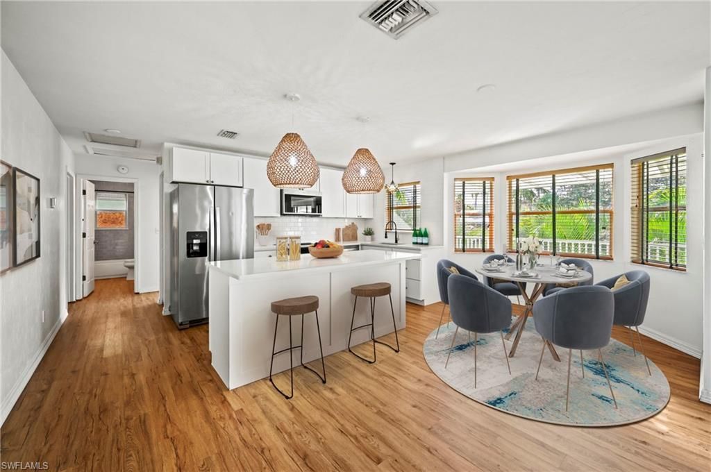 1570 Avion Pl, Naples, FL 34104 Photo