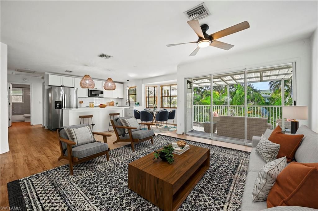 1570 Avion Pl, Naples, FL 34104 Photo