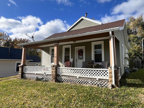 110 VAN HORNE ST, Muscatine, IA 52761