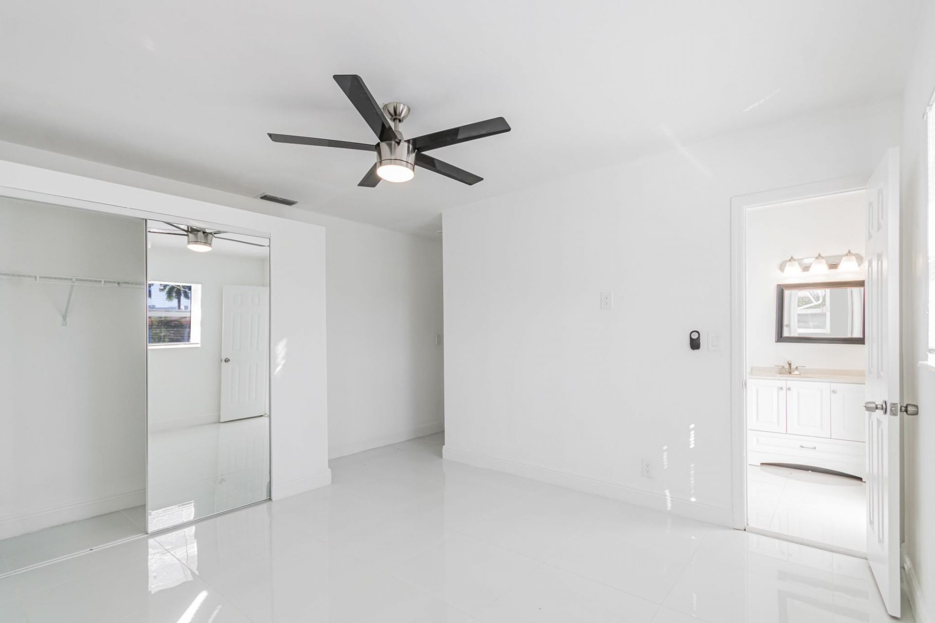 2810 NE 60th Street, Fort Lauderdale, FL 33308 Photo