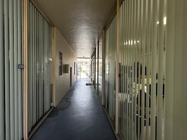 2631 E Oakland Park Boulevard, Unit 105b, Fort Lauderdale, FL 33306 Photo