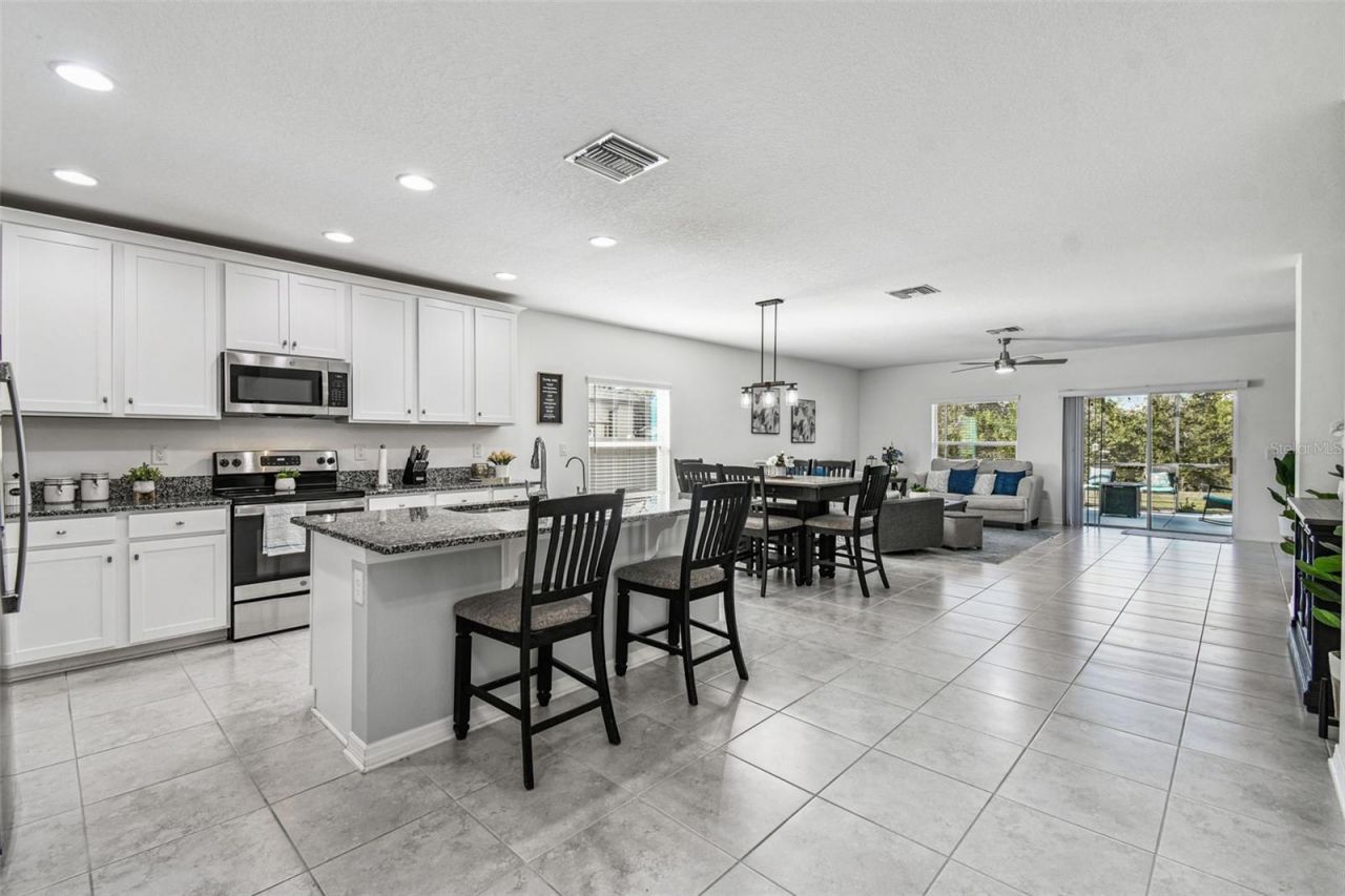 12907 Conquistador Loop, Spring Hill, FL 34610 Photo
