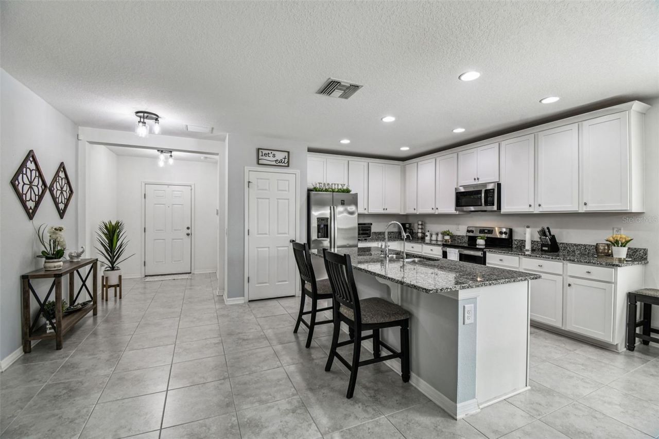12907 Conquistador Loop, Spring Hill, FL 34610 Photo