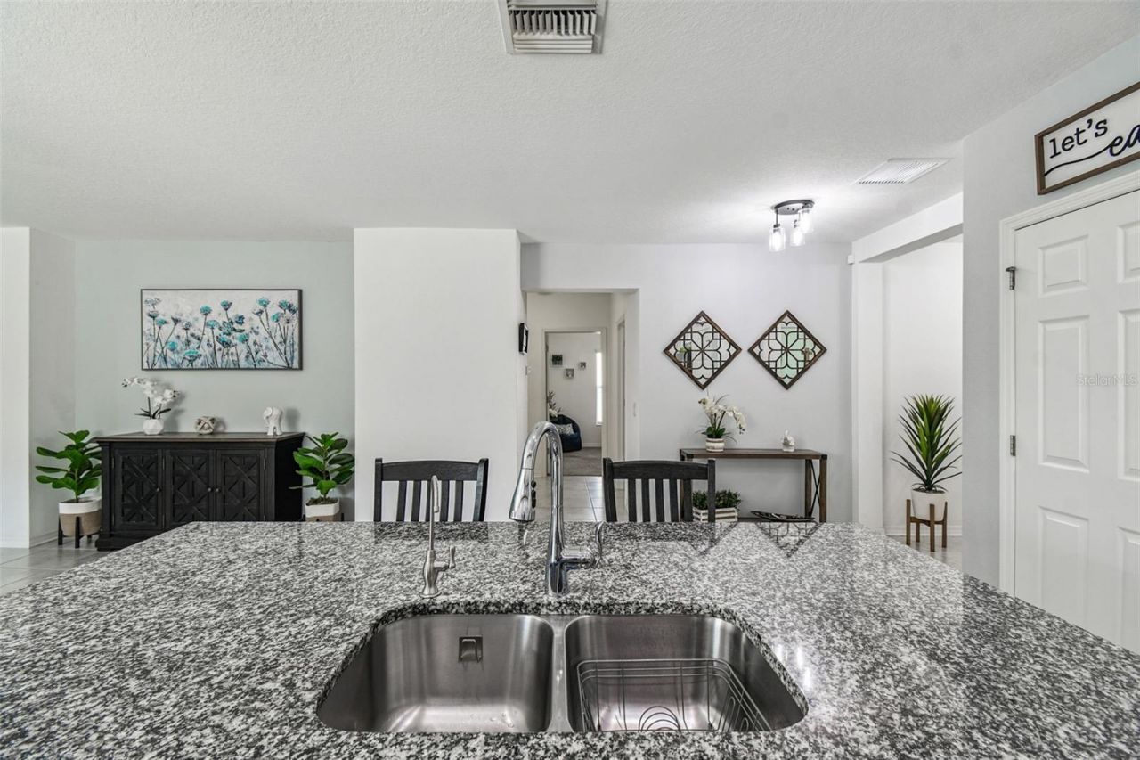 12907 Conquistador Loop, Spring Hill, FL 34610 Photo