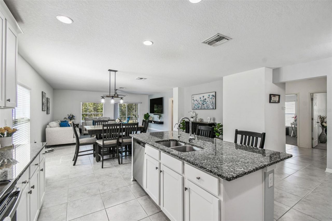 12907 Conquistador Loop, Spring Hill, FL 34610 Photo