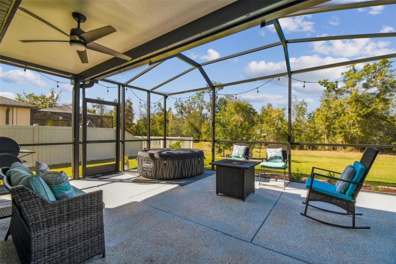 12907 Conquistador Loop, Spring Hill, FL 34610 Photo