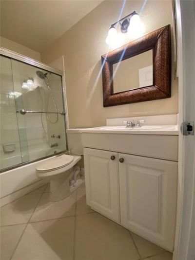5701 Riverside Drive, Unit 302, Coral Springs, FL 33067 Photo