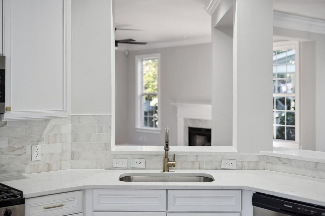 2315 High Tide Drive Photo 13