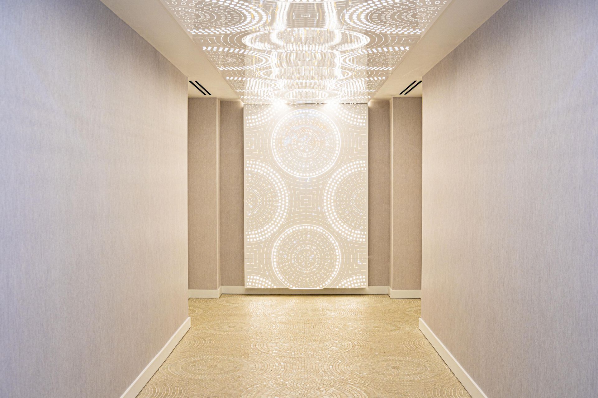 220 SE Mizner Boulevard, Unit 305, Boca Raton, FL 33432 Photo