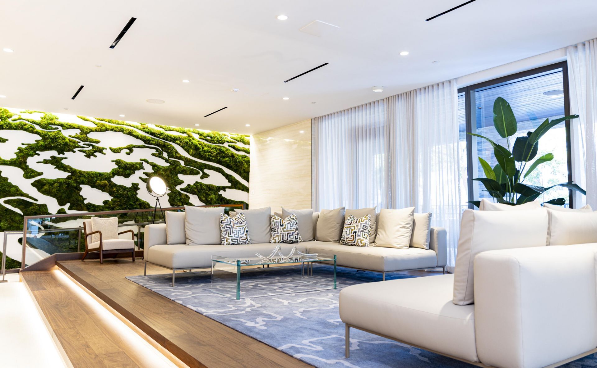 220 SE Mizner Boulevard, Unit 305, Boca Raton, FL 33432 Photo