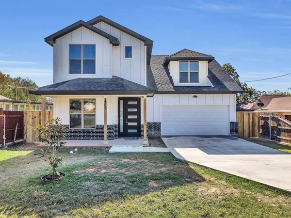 7305 Charbonneau Road, Lake Worth, TX 76135