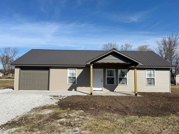 105 W Marvin Avenue, Walker, MO 64790