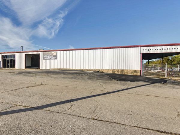 1127 W Elm Street, Lebanon, MO 65536