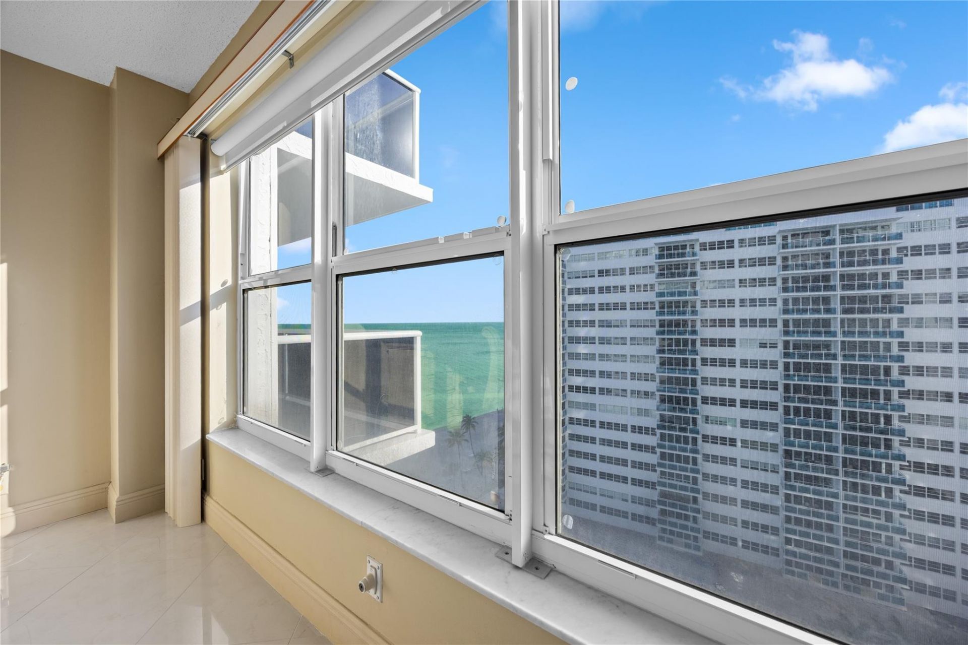 3500 Galt Ocean Drive, Unit 1102, Fort Lauderdale, FL 33308 Photo