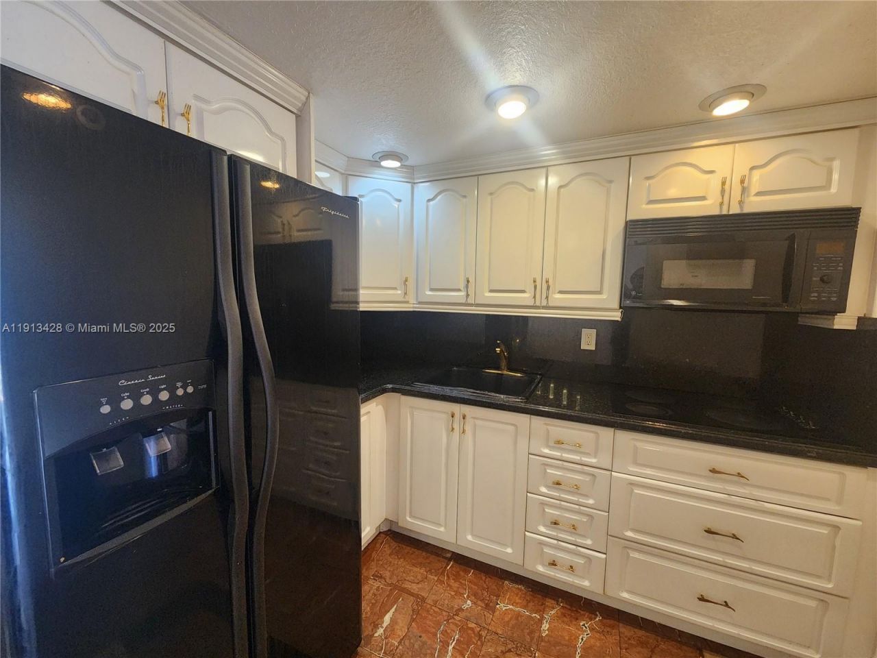 8851 Sunrise Lakes Blvd, Unit 213, Sunrise, FL 33322 Photo