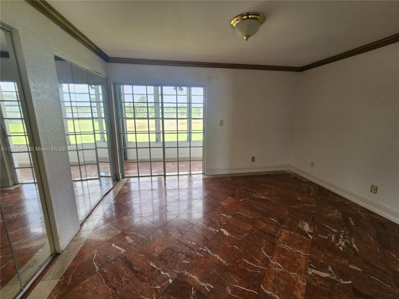 8851 Sunrise Lakes Blvd, Unit 213, Sunrise, FL 33322 Photo