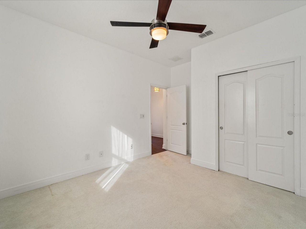 805 Molly, Sarasota, FL 34232 Photo