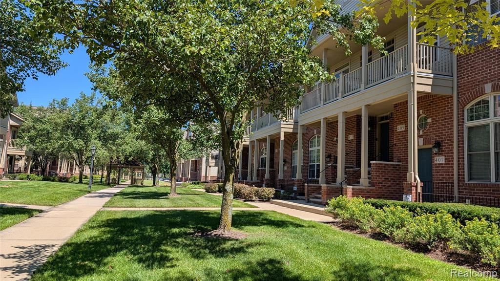 413 Village Drive, Walled Lake, MI 48390 Main Photo