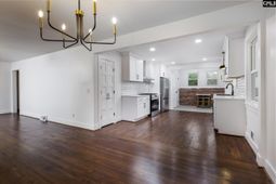 827 Indigo Avenue photo 4