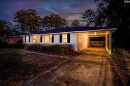 827 Indigo Avenue photo 4