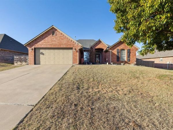 10915 Blue Sky Drive, Midwest City, OK 73130