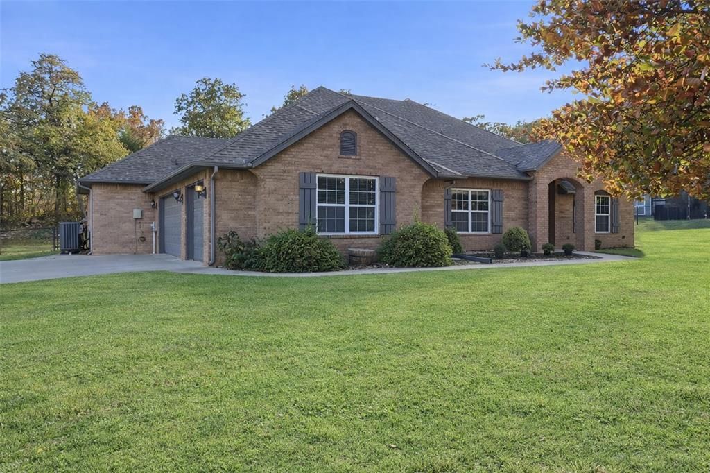 12920 Arbor Meadows Lane, Oklahoma City, OK 73165 Main Photo