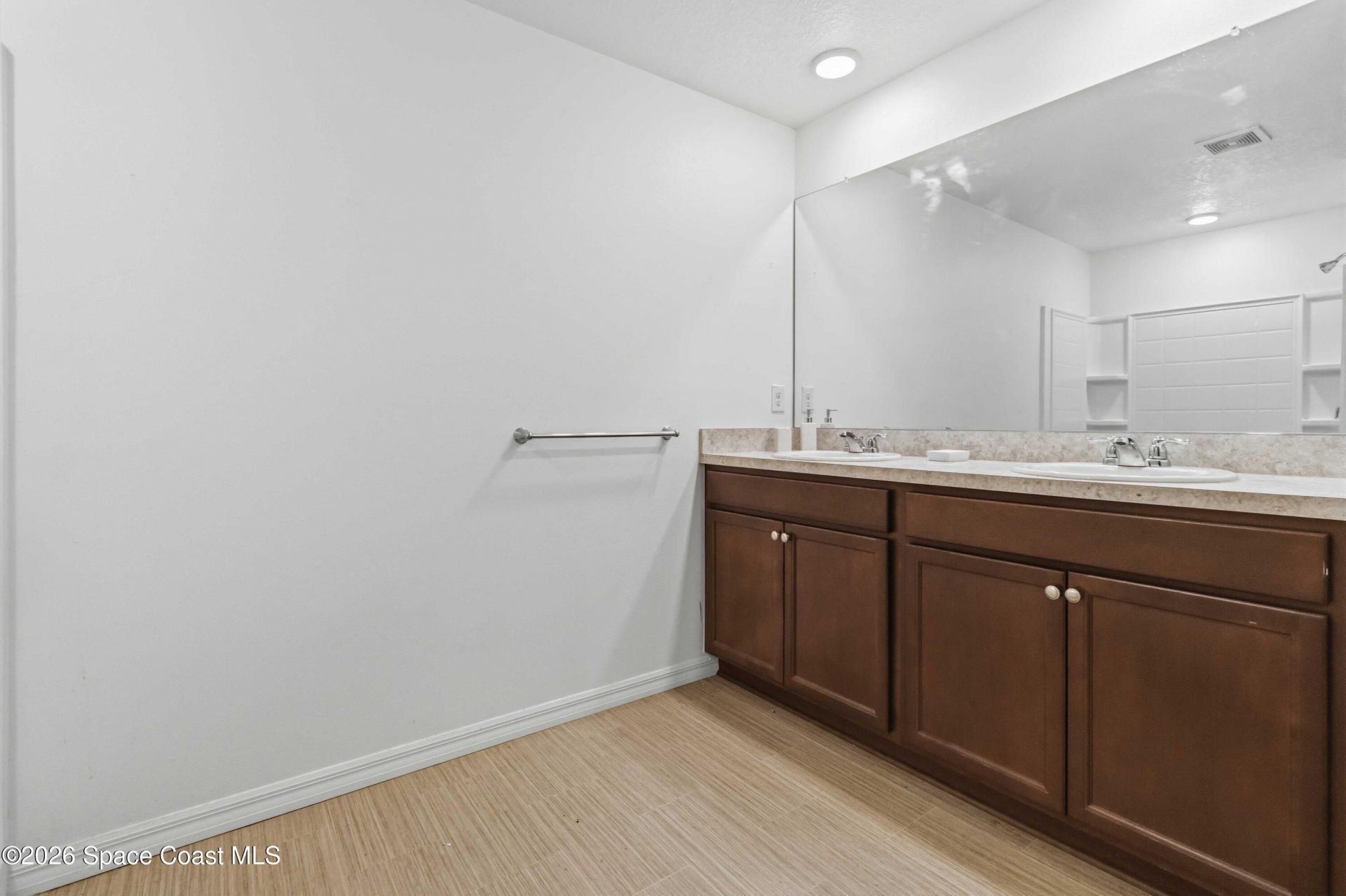 546 Cooper Court Sw, Palm Bay, FL 32908 Photo