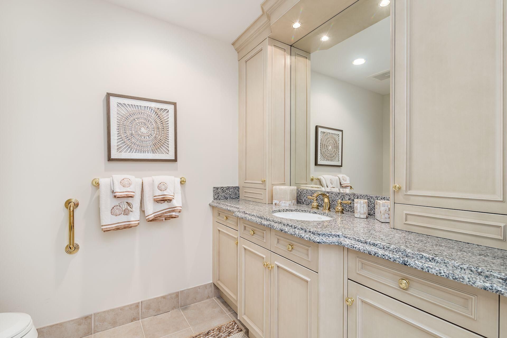 3920 N Ocean Drive, Unit 11b, Singer Island, FL 33404 Photo